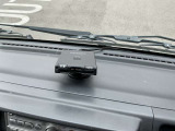 ここに ETC付いております。高速道路の料金所もスイスイ♪ ETCカードの申し込みは日産カードがおすすめ!!!「安心」「おトク」「便利」で皆さまのカーライフをサポートする特典満載のカードです。
