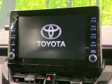【8インチ ディスプレイオーディオ】大画面のディスプレイはAppleCarPlayやAndroidAutoが利用可能。大きな画面でスマホナビアプリ等が利用いただけます♪