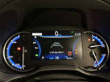 充実の装備が揃った中古車で快適なカーライフを。豊富な機能で便利さを追求し、使いやすさと安心感を提供します。安全性と快適性を追求した整備済み車両で、心地よいドライブをお楽しみください。