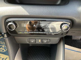 オートエアコンなので、お好みの温度に設定するだけで車内を快適空間にしてくれます。