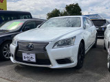 LS 600hL 4WD 