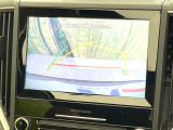 【サイド&バックカメラ】停車・駐車時に死角になりがちな運転席から見えづらいサイドとリアの障害物を確認できます!雨天時や夜間などは特に活躍してくれるアイテムです。