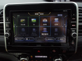 純正メモリーナビ(MM517D-L)付きです。CD/DVD/Blu-ray再生、FM/AM、フルセグTV、SDカード、USB・Bluetooth接続にも対応しておりますので、お出かけがさらに楽しくなりますよ♪
