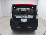 商談中、展示車の店舗移動の場合もございますので、ご来店の際は事前に在庫状況のご確認をおすすめいたします。