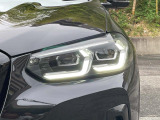 クラックの入りやすい輸入車のヘッドライトへコーティング・クリア施工も承っておりますので、どうぞお気軽にご相談ください!