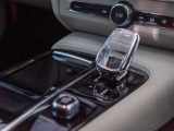 S90 リチャージ PHEV T8 AWD アルティメット 4WD 