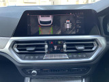 アラウンドビューモニター前後クリアランスソナー付なので、駐車が苦手な方でも安心です。ガイドの表示・非表示も切り替え可能です