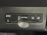 【ETC】高速道路の料金所をストレスなく通過!話題のスポットやサービスエリアに多い「スマートIC」利用時は必須のアイテムです。当店でセットアップを実施、ご納車当日からすぐにご利用いただけます!