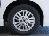 R7年式夏タイヤ195/65R15ダンロップ製です。