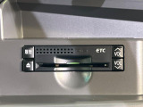 【ETC】高速道路の料金所をストレスなく通過!話題のスポットやサービスエリアに多い「スマートIC」利用時は必須のアイテムです。当店でセットアップを実施、ご納車当日からすぐにご利用いただけます!