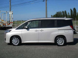 お車に関するご相談はお気軽に店舗スタッフにお問合せ下さい♪豊富な商品知識を備えたスタッフが些細なご相談でも対応いたします♪