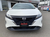 ニッサン ノート S FURO 4WD/シートヒーター/ハンドルヒーター/障害物センサー/電動格納サイドミラー/プッシュスタート&スマートキー/ヘッドライトレベライザー