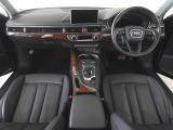 A4 2.0 TFSI クワトロ スポーツ 4WD 