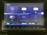 ナビゲーションはフルセグTV対応のGathers純正メモリーナビを搭載しています。Bluetoothオーディオ機能がありますので、スマートフォンなどの音楽も再生できます。