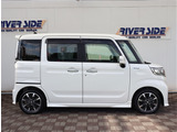 神奈川でお車を探すなら リバーサイド 。当店では在庫数800台展示中となります。残価設定型ゴジュッパローンをメインで販売しており月々のお支払いをお安く高年式車を乗りたい方へ是非ご検討ください。