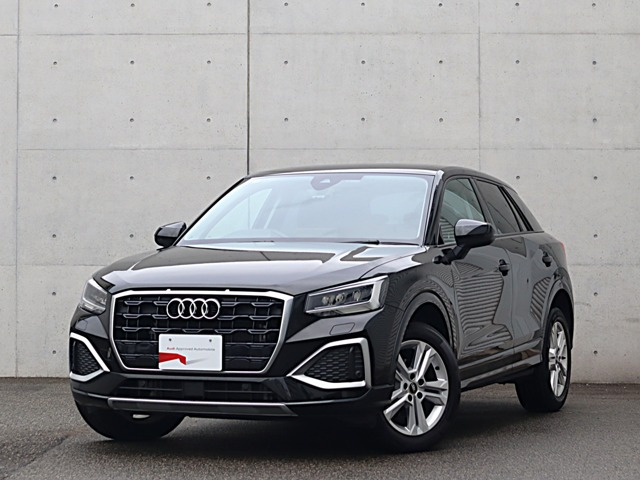 Q2 35 TFSI アドバンスド 