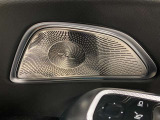 メルセデス・ベンツ[認定中古車]は、メルセデス・ベンツ日本株式会社が認定する中古車保証制度が適用される中古車です。これは正規販売店のみの特典です。TEL042-338-1133