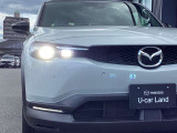 アダプティブLEDヘッドライト カメラや車速センサーと連動して、ハイ、ロー、ワイドローのLEDライトを常に最適な配光に自動制御する優れものです!