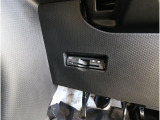 ■高速道路でのお出掛けに便利でお得なETC付きです☆最初から付いていると嬉しいアイテムです。料金所もスイスイ通過出来ますが、スピードの出し過ぎにはお気をつけ下さい。