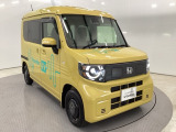 スライドドアなら狭い駐車場でもドアをぶつける心配がありません。ステップが低く乗り降りもしやすいです。
