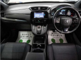 とても握りやすいステアリング!運転手の気持ちがそのまま伝わるかのような反応をしてくれます!小物入れや各ボタンの配置にこだわり、とても使いやすいです !視認性も良好なのでロングドライブもお任せ下さい!