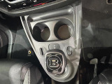 商談ルームにはキッズルームも完備しています☆お子様連れでもゆっくりとお車をお選びいただけます!