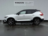 ◆サイド/流麗なプロポーションはVOLVO車の真骨頂。「美しいものと共にありたい」というオーナーの願いを満たします