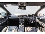 V60 T6 AWD Rデザイン4WD 