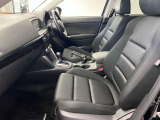 【車内ルームクリーニング済】専門スタッフにより車内はきれいにルームクリーニングを行っております。