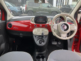 イタリア車ならではの美しさ、走りへのこだわりを感じるインテリアデザイン!