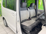 運転席シート廻りは使用感も少なく、良好な状態となっています。丁寧に使われていたことがよくわかりますね。