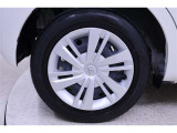 純正スチールホイールキャップ付です!タイヤサイズは165/65R14です