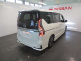セレナ 2.0 ハイウェイスター V 