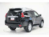 ランドクルーザープラド 2.8 TX ディーゼル 4WD 