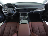 新型の車種から、お求めやすいモデルまで幅広く取り扱っております。