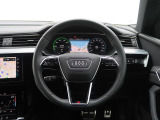 弊社グループ全国7店舗(Audi Approved Automobile有明・世田谷・調布・江戸川・みなとみらい・箕面・大阪南)の車両は全て当店でご購入可能です。詳しくは072-266-5300まで。