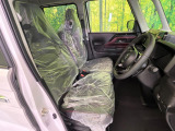 もちろん車内はキレイです♪よりクリーンな状態をキープしたいお客様には『ナノゾーンコート』がおすすめ!新型コロナウイルス対策や、除菌・消臭に効果を発揮し多くの方にご好評いただいております。