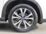 225/55R18