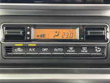 店頭在庫以外にも全国約4万台※の在庫から、ぴったりな1台をご提案します!※2023年10月現在の在庫台数です。売約済の可能性があります。