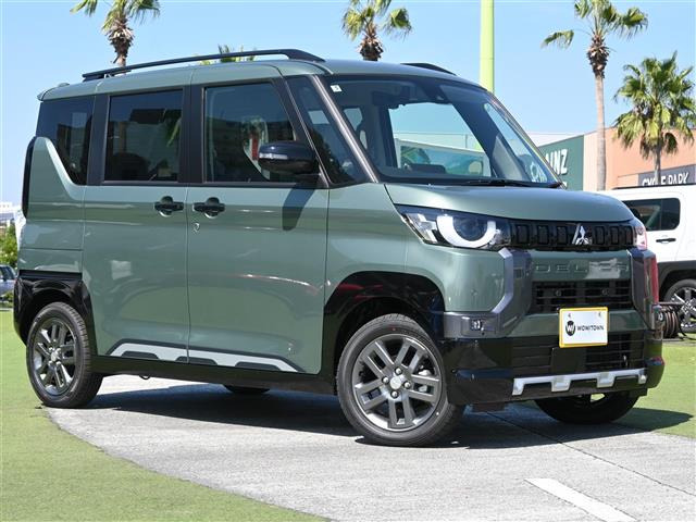 デリカミニ T プレミアム 4WD 修復歴無し
