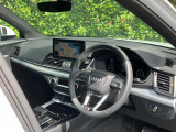 Audiのインテリアはエクステリア同様、優れたデザイン性とクオリティ、そして機能性を兼ね備えております。