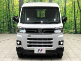 弊社では、全車『修復歴なし』のお車のみ取り扱っております。専任バイヤーによる厳選した仕入れの後、入庫後の車両チェックを行い、ネクステージが認定した高品質な中古車をご提供しております。