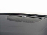 【harman/kardon】世界のオーディオファン垂涎のプレミアムサウンドシステムを搭載。原音に近い音場空間を忠実に再現。乗る人すべてに最良の音響体験を提供します。