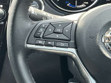 スピードメーターのマルチディスプレイの操作スイッチ 車両の様々な設定ができます。
