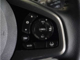 【ホンダセンシング】衝突を予測してブレーキをかけたり、前のクルマにちょうどいい距離でついていったりできる多彩な安心・快適機能を搭載した先進の安全運転支援システム。