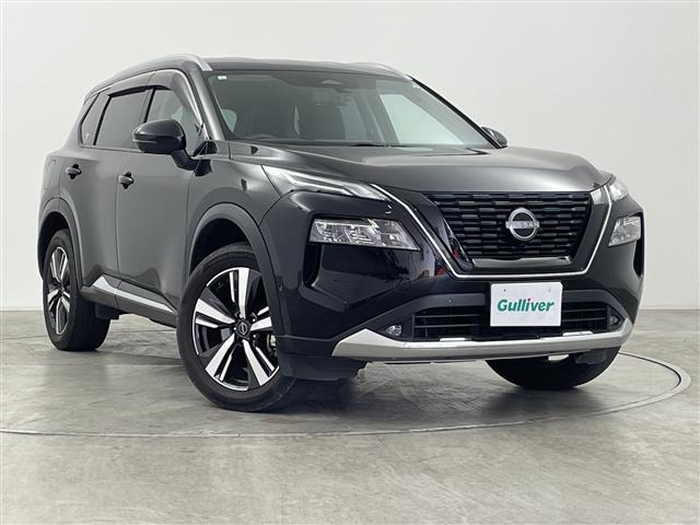 エクストレイル 1.5 G e-4ORCE 4WD 4WD 本革シート