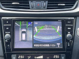 全周囲モニター付いています。駐車時の不安を和らげます。