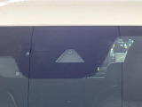 【i-ACTIVESENSE】走行中に前方の車両等を認識し、衝突しそうな時は警報とブレーキで衝突回避と被害軽減をアシスト。より安全にドライブをお楽しみいただけます。