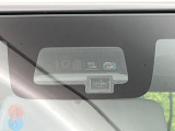 【スズキ セーフティサポート】走行中に前方の車両等を認識し、衝突しそうな時は警報とブレーキで衝突回避と被害軽減をアシスト。より安全にドライブをお楽しみいただけます。