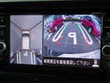 【アラウンドビューモニター&バックモニター】クルマを真上から見下ろしているかのような映像が表示され、周囲の状況がひと目で把握できるので、安心してスマートに駐車できます。駐車が苦手な方にオススメです!